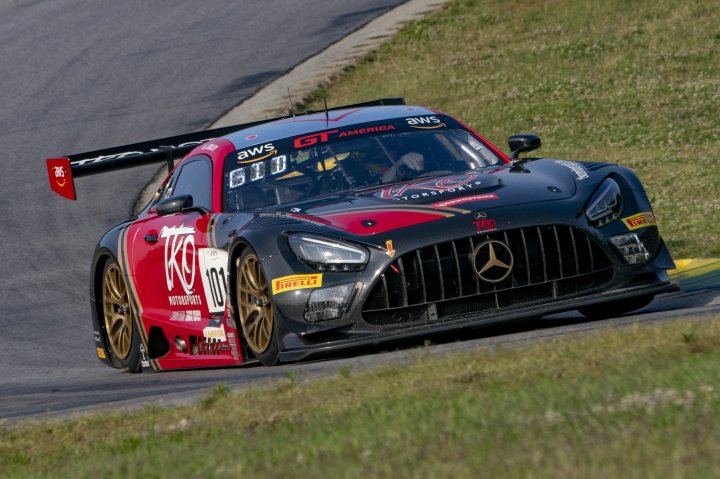 Gidley and Holland Pick Up First Wins of the Weekend in GT America Race One 