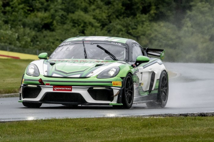 Rothberg Wins a Chaotic Race at the National Park of Speed, Swearingin Makes Last Last Pass in GT4