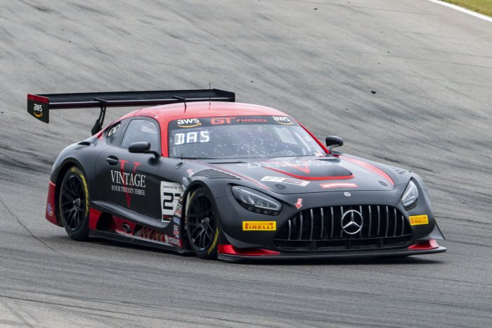Daskalos Claims Dramatic Race 1 Win and Championship Lead 