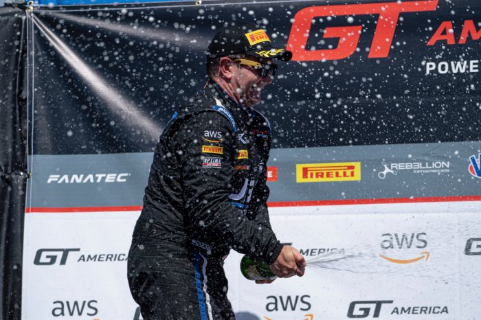 Jason Bell Wins Hometown Race