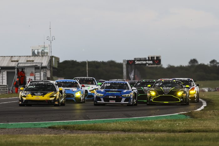 GT4 Manufacturer Ranking: BMW pulls clear of Porsche and Aston Martin as season reaches halfway mark