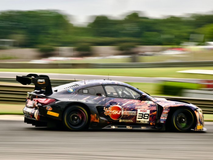 Tan and Swearingin Shake Things Up in Practice 2