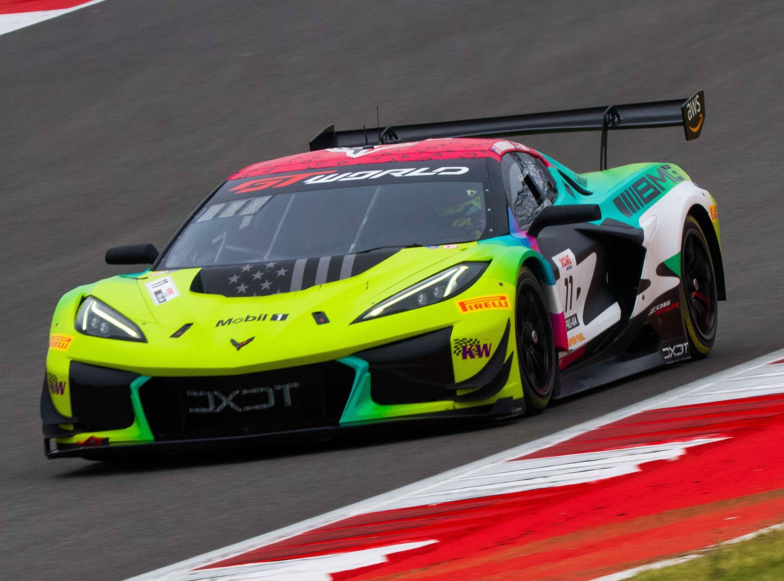 McDonald and Hewitt Early Frontrunners in GT America Practice 1