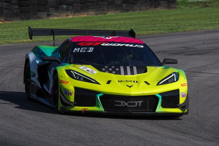 McDonald, DXDT Sets the Pace in Sunny Practice 2