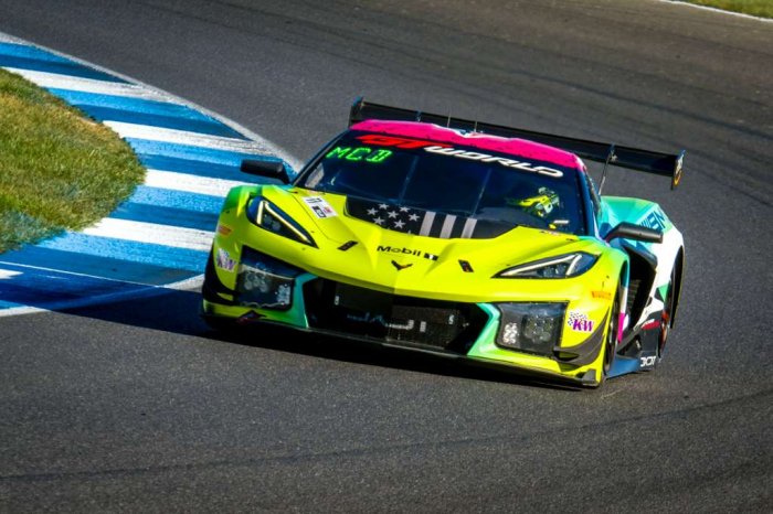 McDonald and DXDT Sweep Thursday Sessions to Lead Practice 2 at Indianapolis