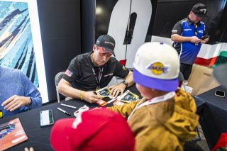 Autograph session at Streets of Long Beach Presented by 5.11, GT America, April 2024
 | Fabian Lagunas / SRO