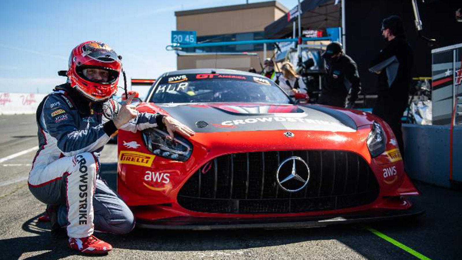 DXDT Celebrates SRO Season Opener with Four Wins, Two Podiums