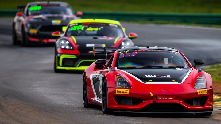 Luck, Porsche Tops Rain-Dampened Practice Session